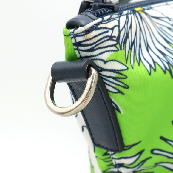 PRADA White Leather Shoulder Bag - Picture 5 of 10